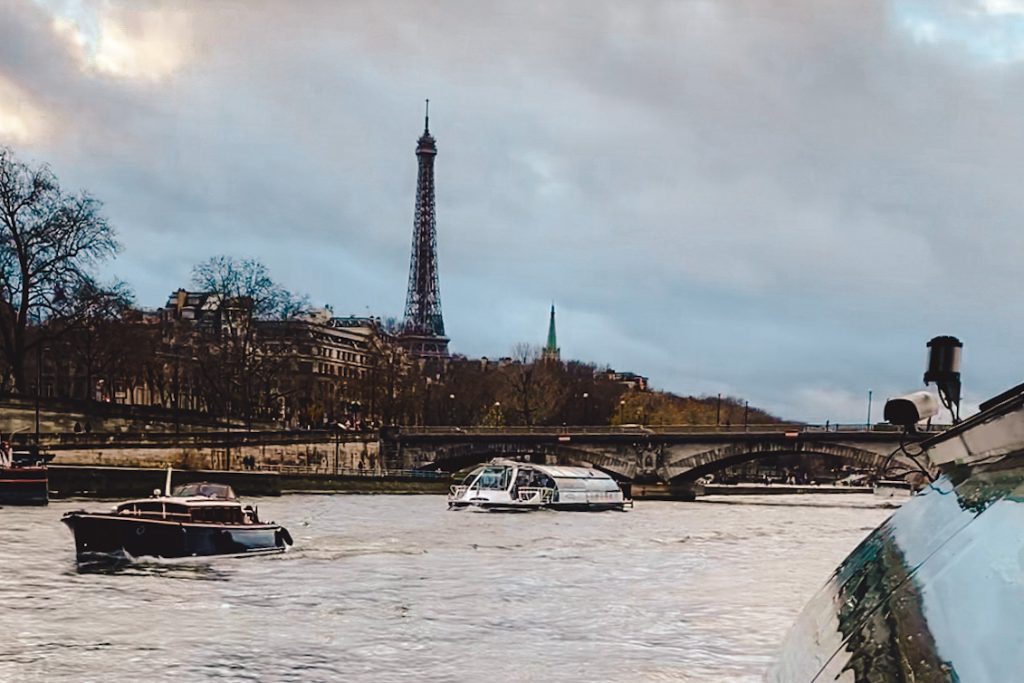 15 imprescindibles que no te puedes perder en París, río Sena