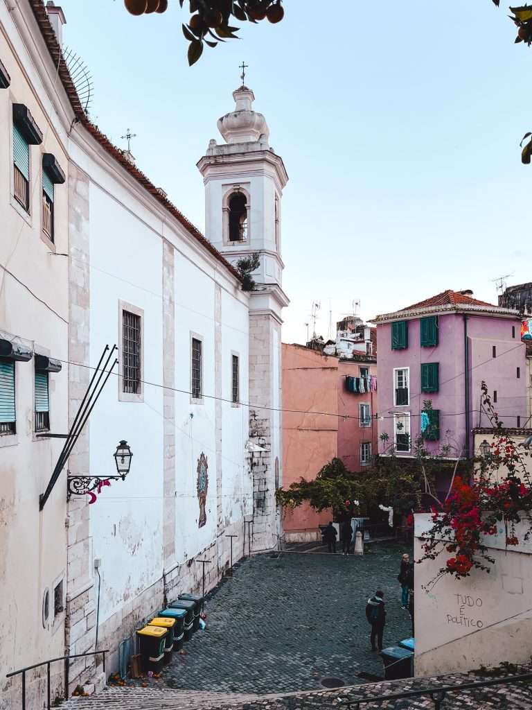 Callejeando por Alfama, qué ver en Lisboa