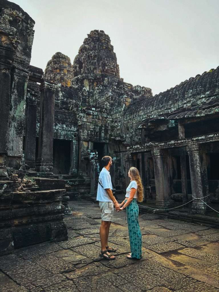 Templo de Bayon, templos de angkor en moto