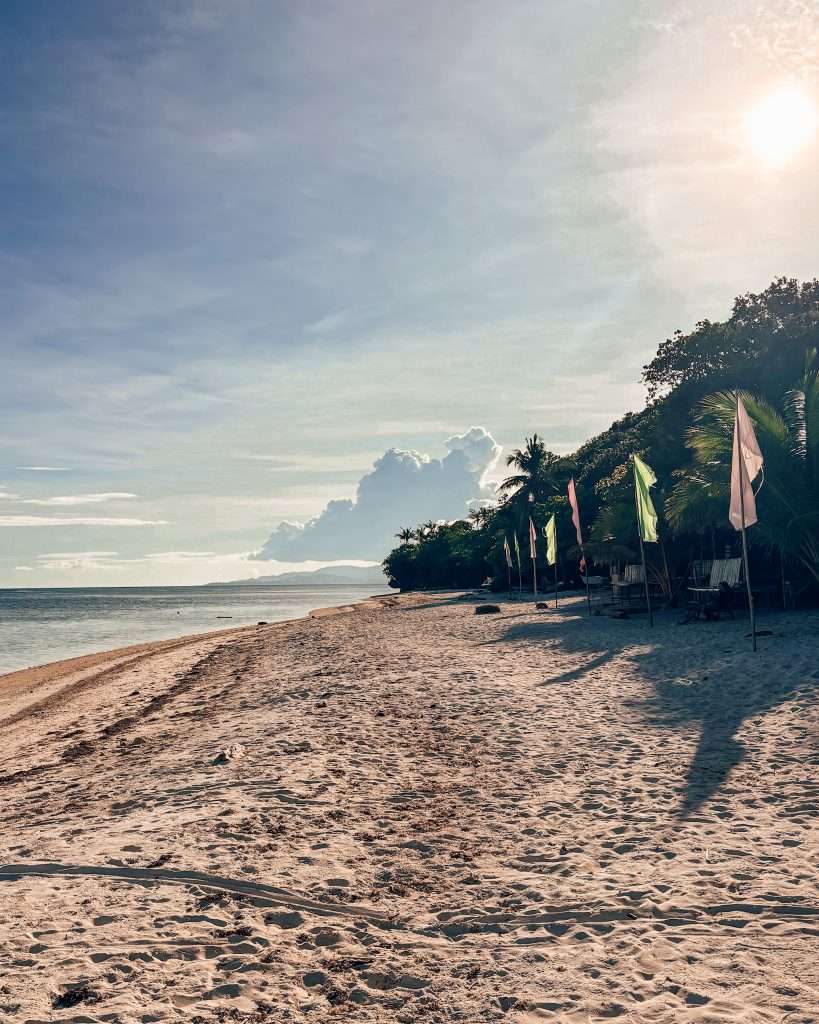 Talisay Beach, 1 mes en Filipinas / 1 month in the Philippines