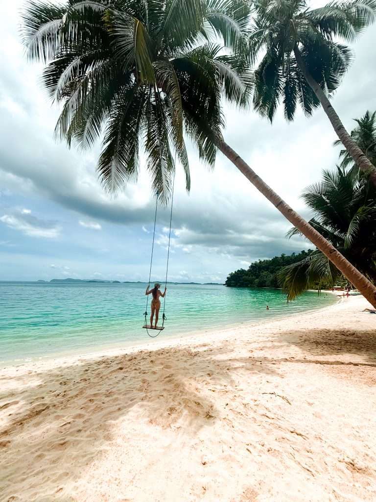 White Beach, 1 mes en Filipinas
