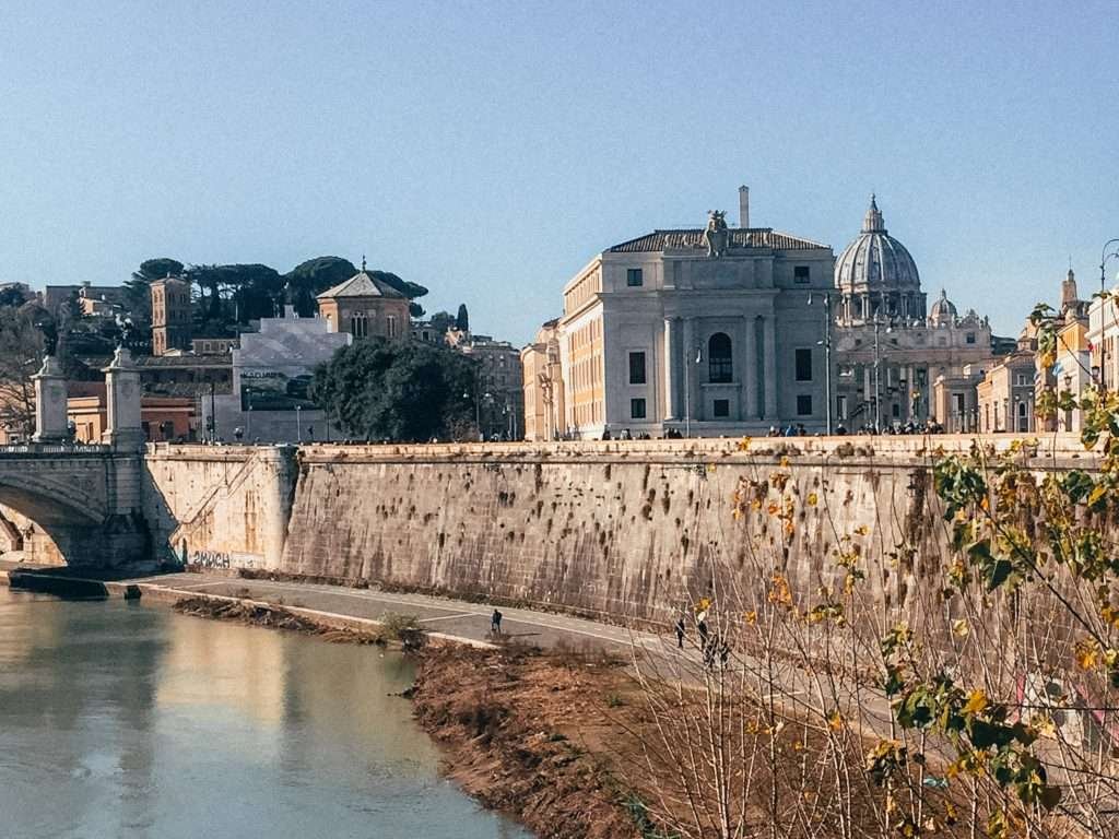 Vistas al río Tíber, qué ver en Roma en 4 días