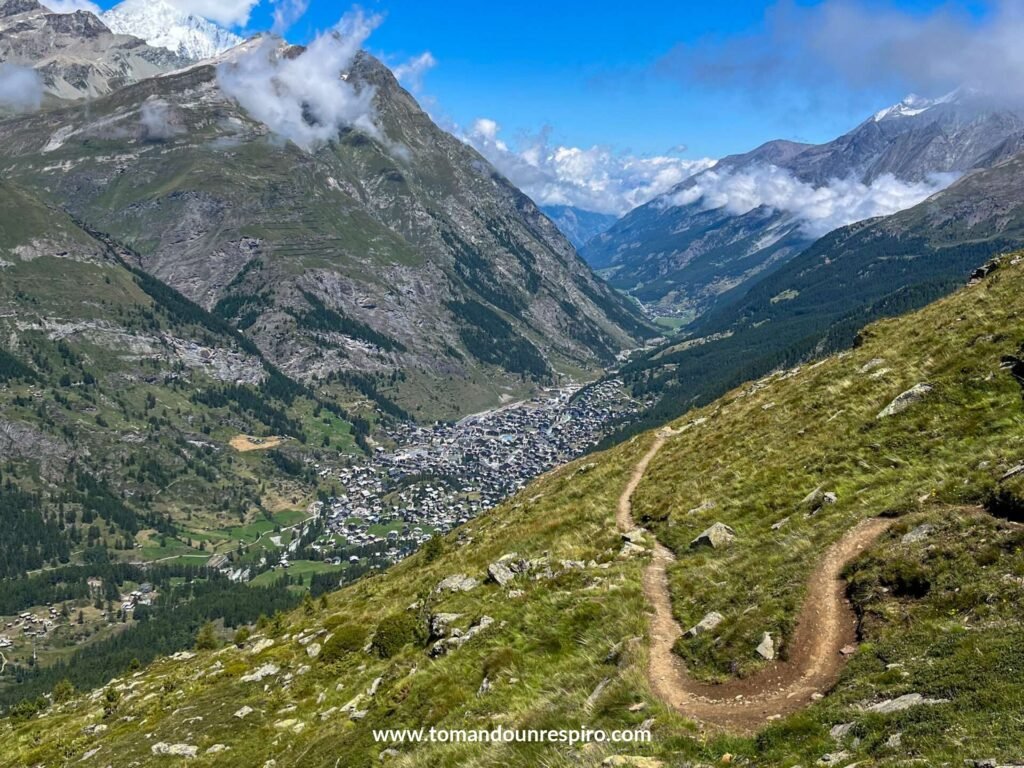 Vistas a Zermatt desde la ruta del Gornergrat
